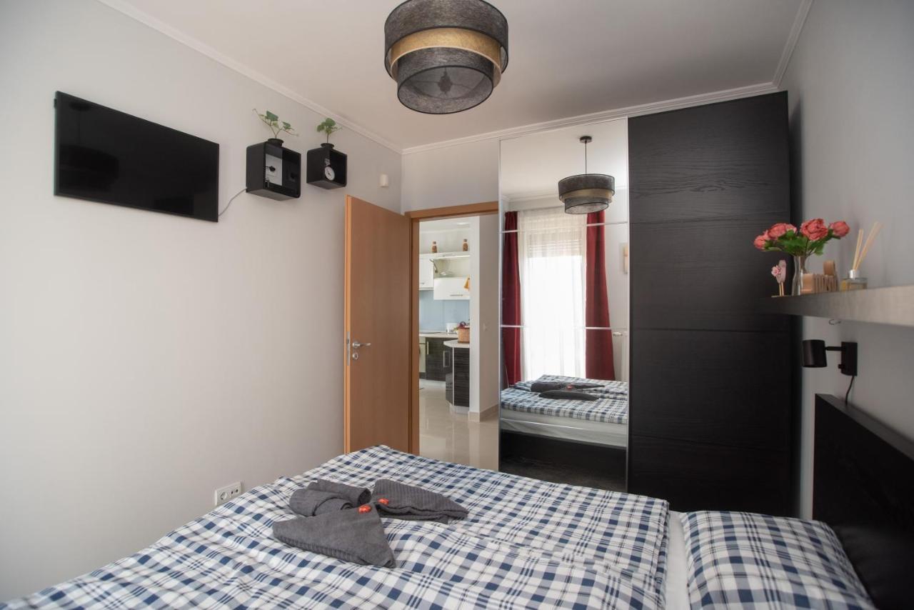 Sunny Home Near Bud With 2Br, Ac And Free Parking Vecsés Εξωτερικό φωτογραφία