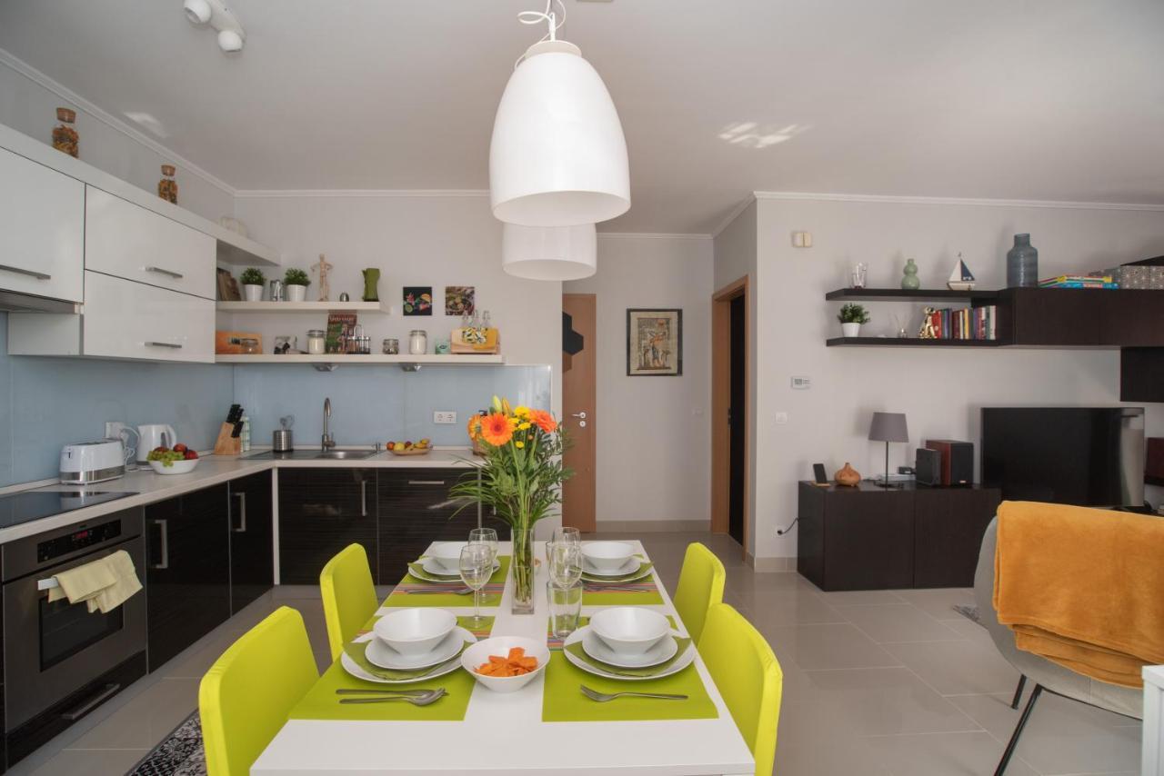 Sunny Home Near Bud With 2Br, Ac And Free Parking Vecsés Εξωτερικό φωτογραφία